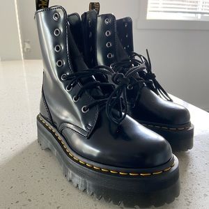 Jadon Dr Martens
